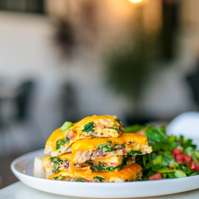 Flaky Croissant Delights: A Breakfast Favorite
